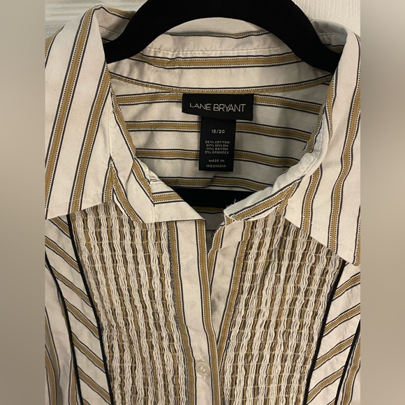 Striped button-up - Picture 2 of 3